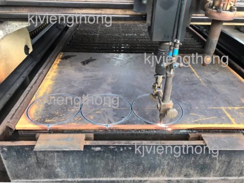 ตัดเหล็เพลทด้วยเครื่องCNC งานเรียบ สวย